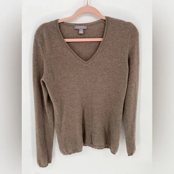 Charter Club 2-ply 100% Cashmere sweater medium - Picture 2 of 8